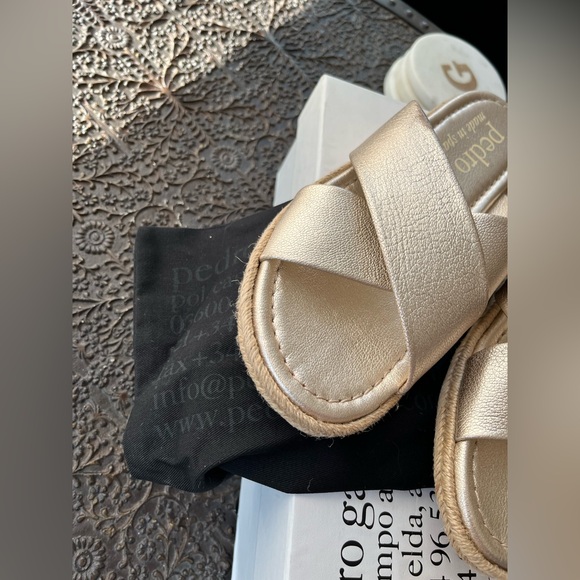 ✨NEW PEDRO GARCIA LIGHT GOLD CRISS CROSS ESPADRILLE FLAT SANDALS 37 7 - Picture 6 of 8